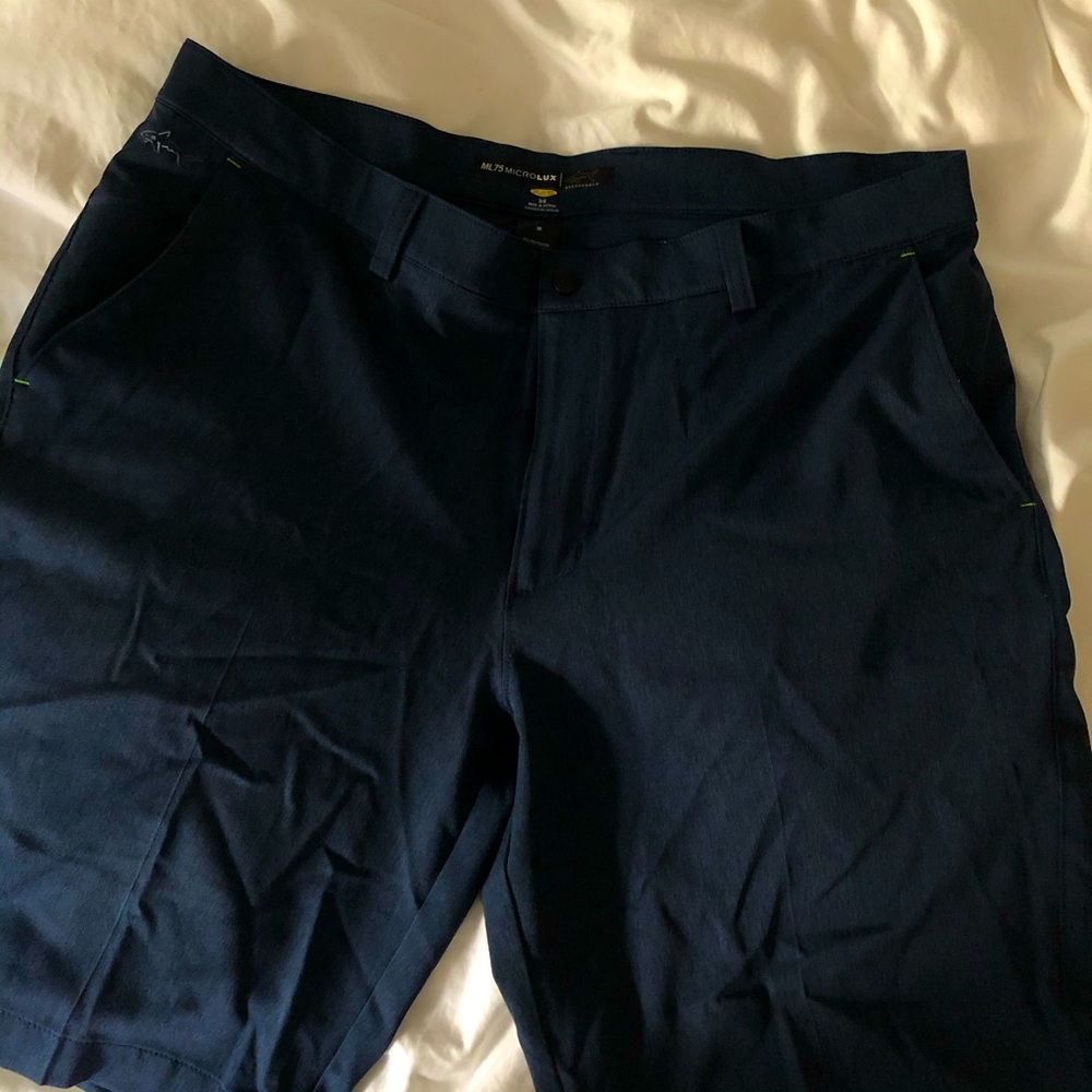 Greg Norman Men's ML75 Microlux Stretch Shorts